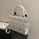 Chic Carryall