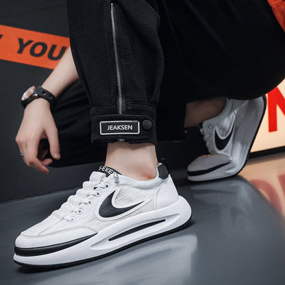 Breathable men’s casual trainers
