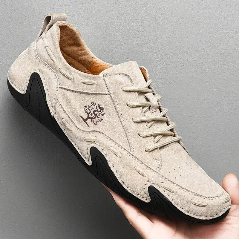 Shock-absorbing everyday shoes