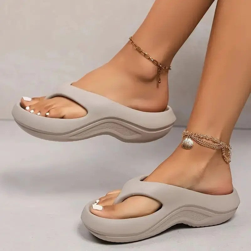 cloud sandals women