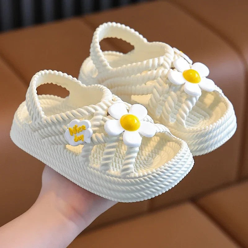 fashion sandals for girls