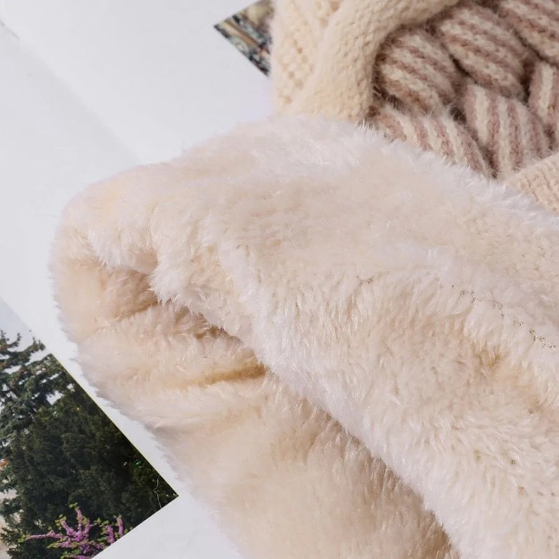 Fashion winter pom pom cap