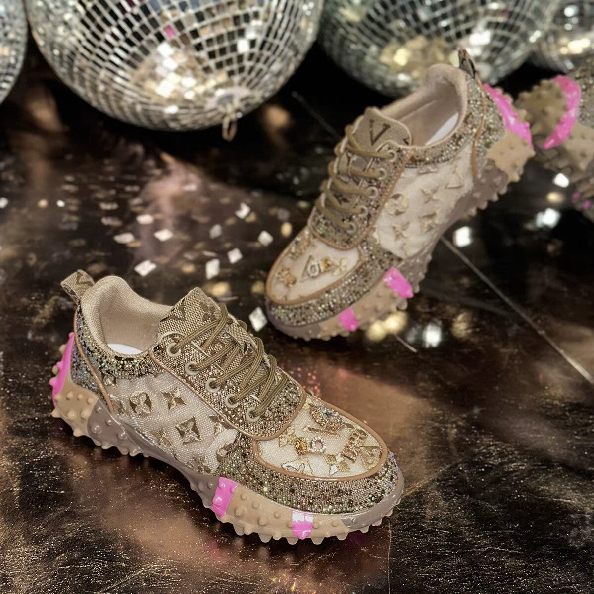 Female rhinestone running shoes