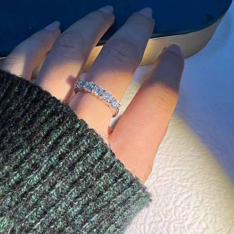 Women’s D Color moissanite ring