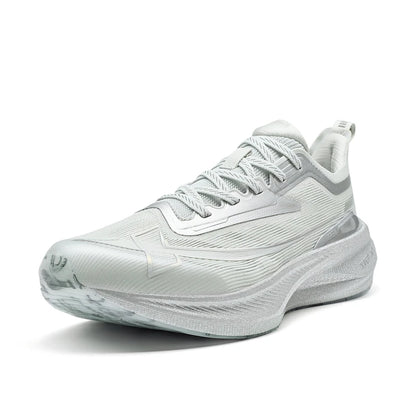 Mesh upper athletic shoes