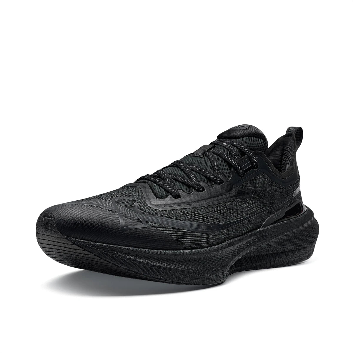 Comfortable long-distance running shoes