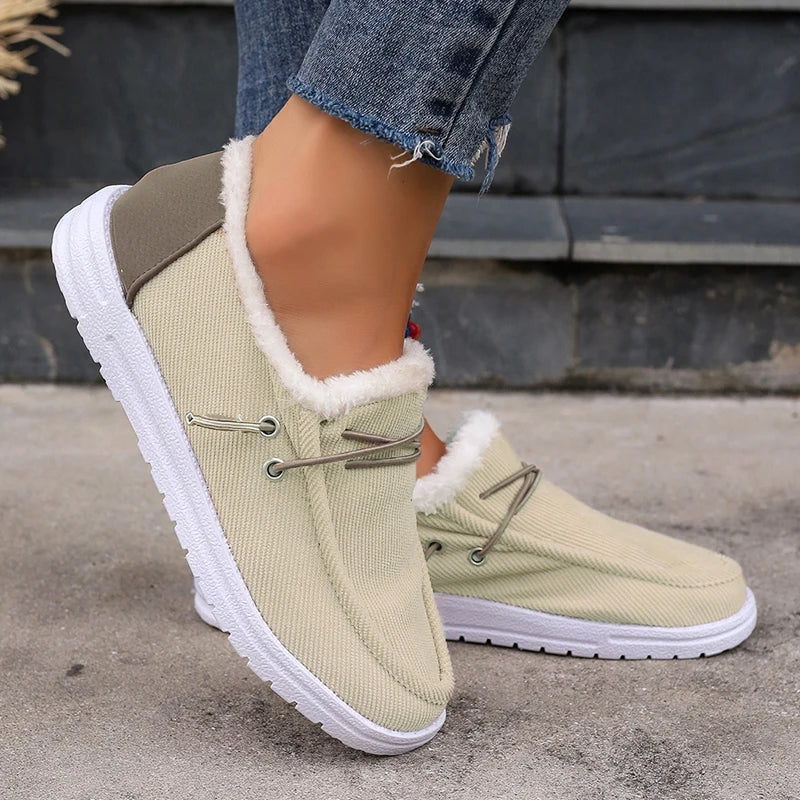 SnowChic Lace-Up Boots : Stylish Comfort - Mag & Doudy