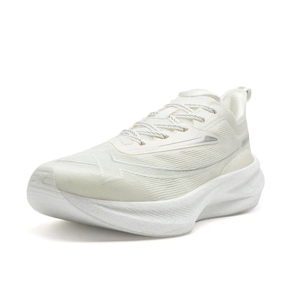 Breathable mesh training shoes
