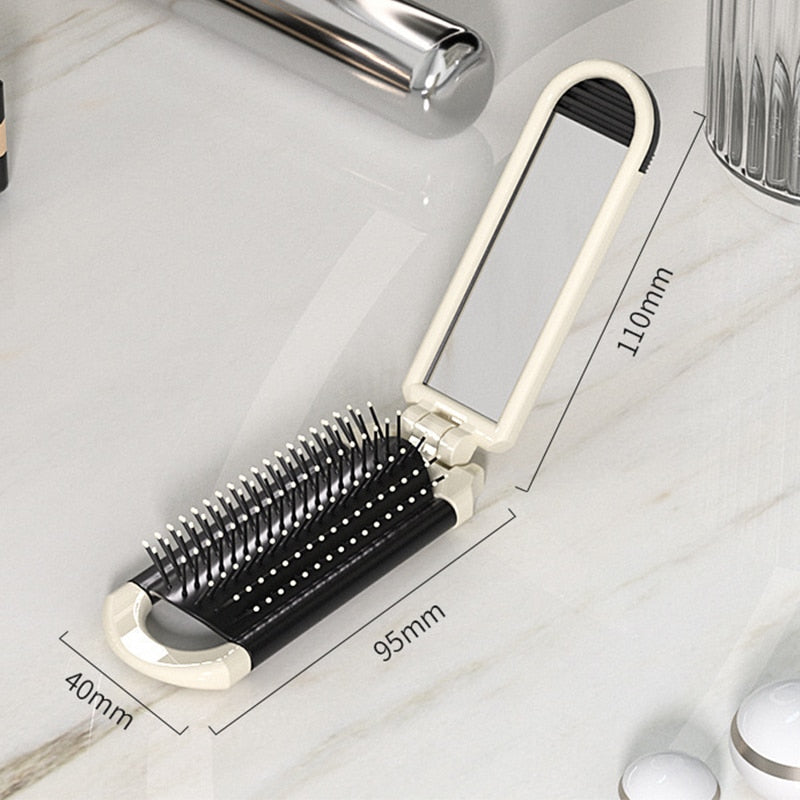 flexible bristle detangler