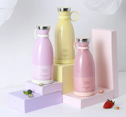 Mini portable blender for shakes and smoothies
